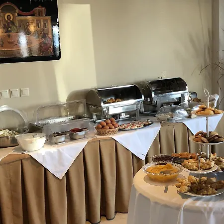 מלון Ammouliani Hotel 3*