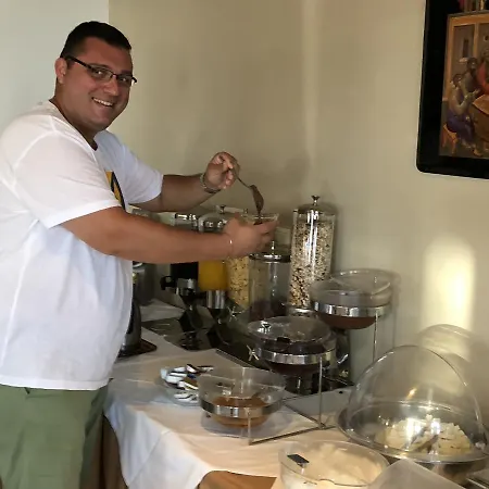 מלון Ammouliani Hotel אמוליאני