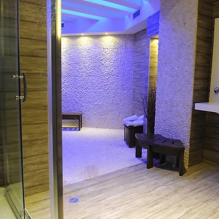 Ammouliani Hotel מלון